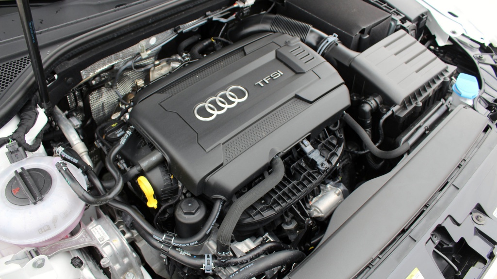 2017-audi-a3-review (1).jpg